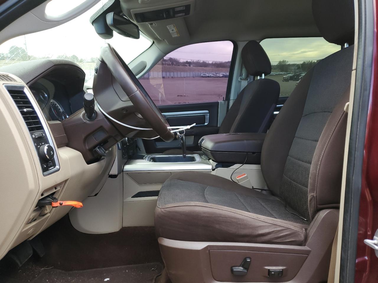 2016 RAM 1500 - Image 7