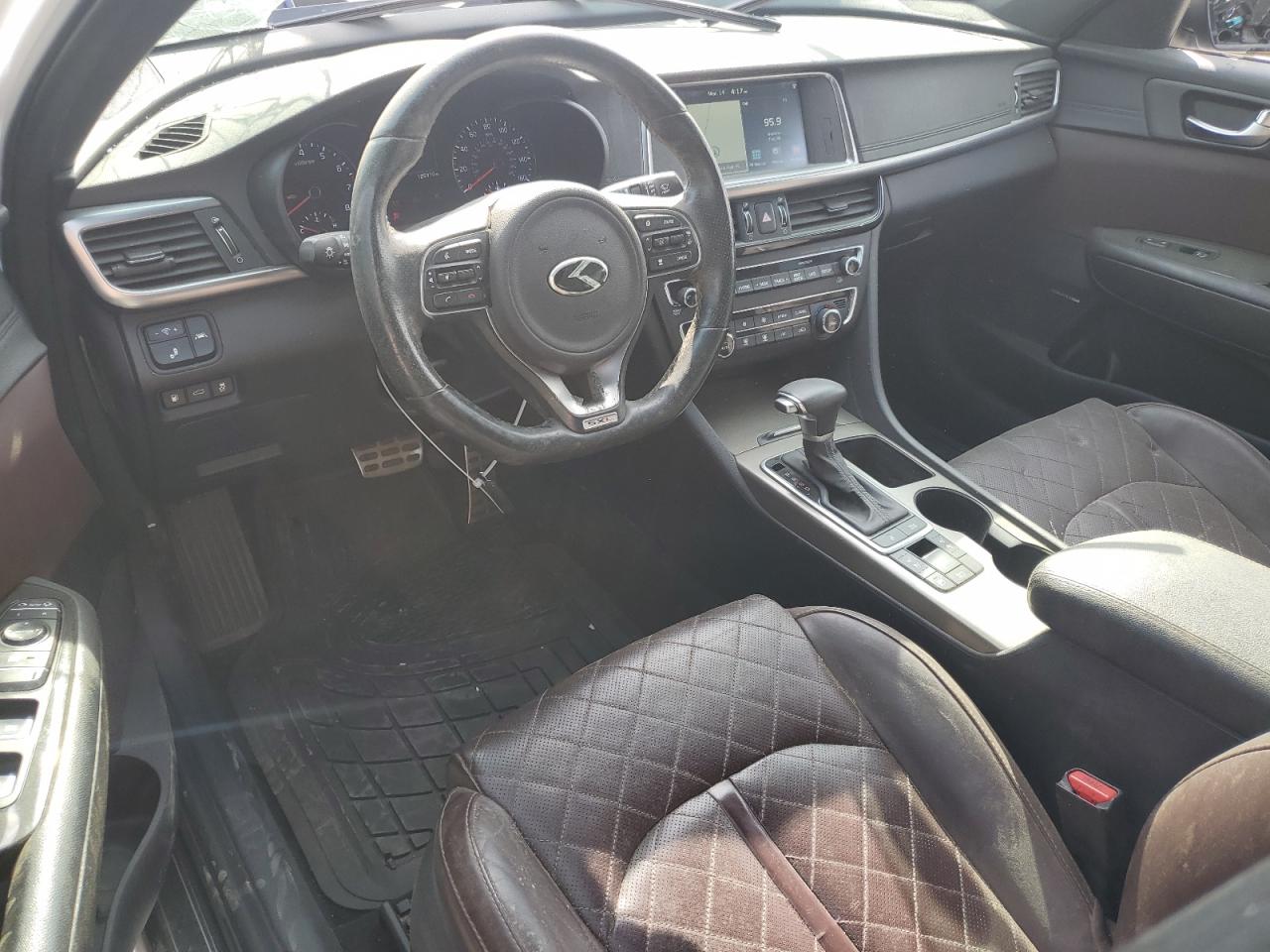 2016 Kia Optima - Image 8