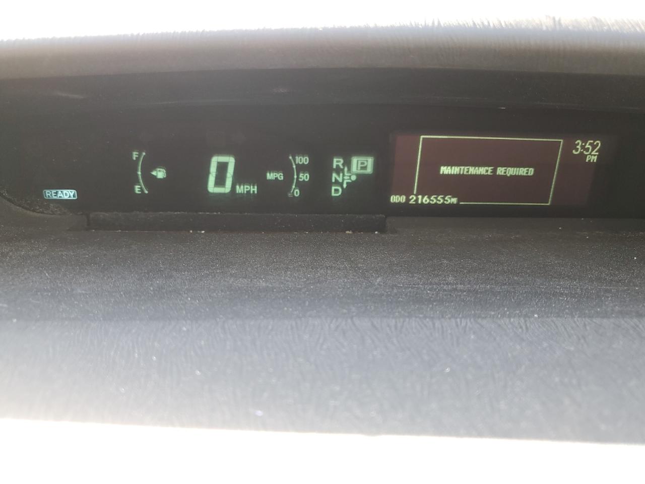 2015 Toyota Prius - Image 9