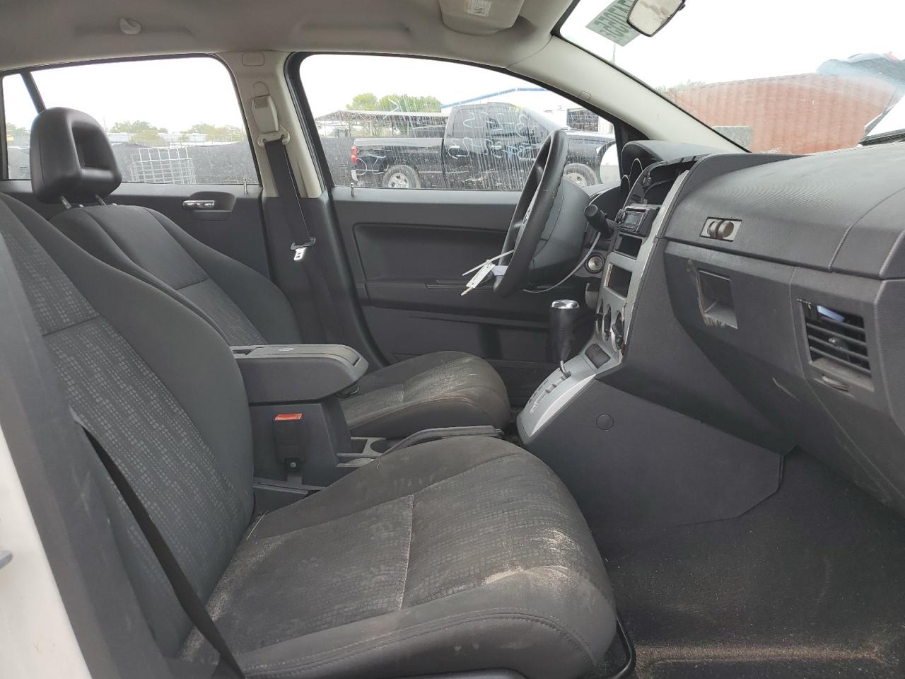 2008 Dodge Caliber - Image 7