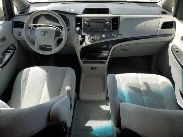 TOYOTA SIENNA 2012 Серебристый