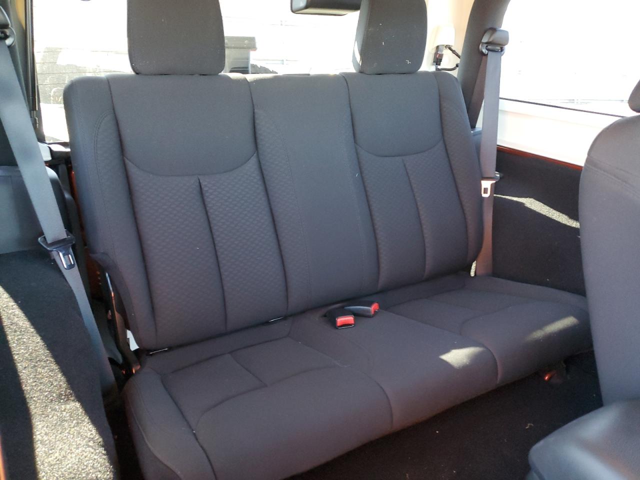 2014 Jeep Wrangler - Image 10