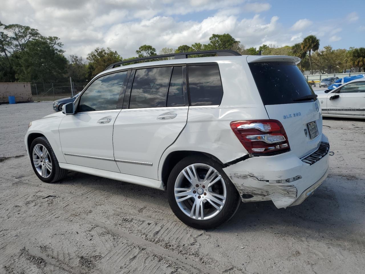 2014 Mercedes-Benz GLK-klasse - Image 2