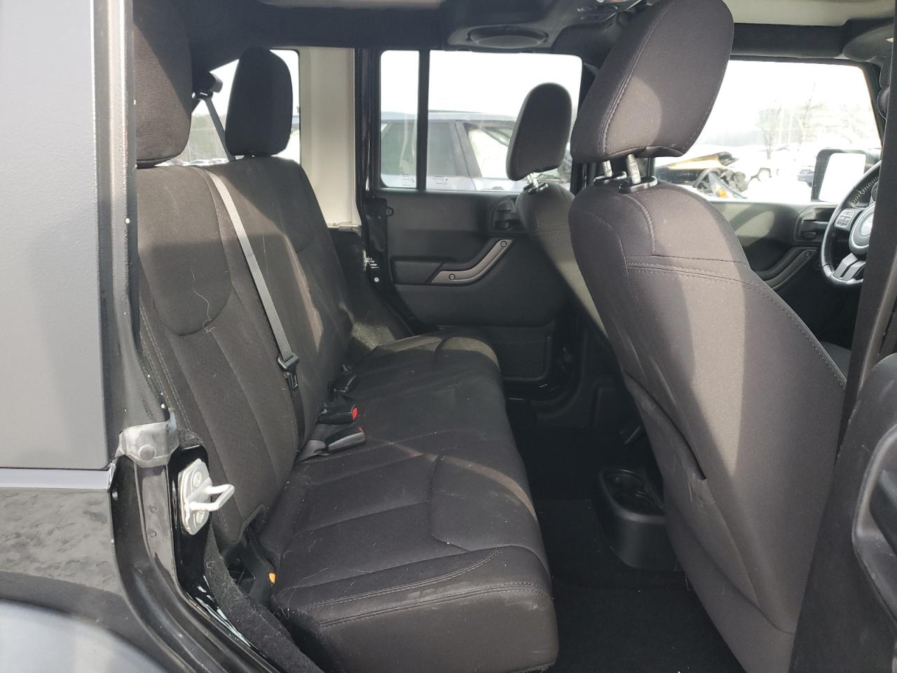2014 Jeep Wrangler - Image 11