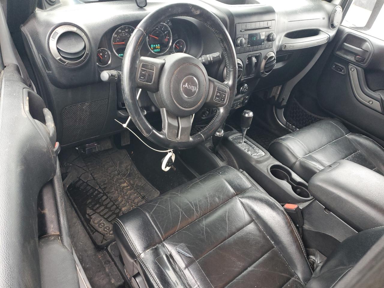 2012 Jeep Wrangler - Image 8