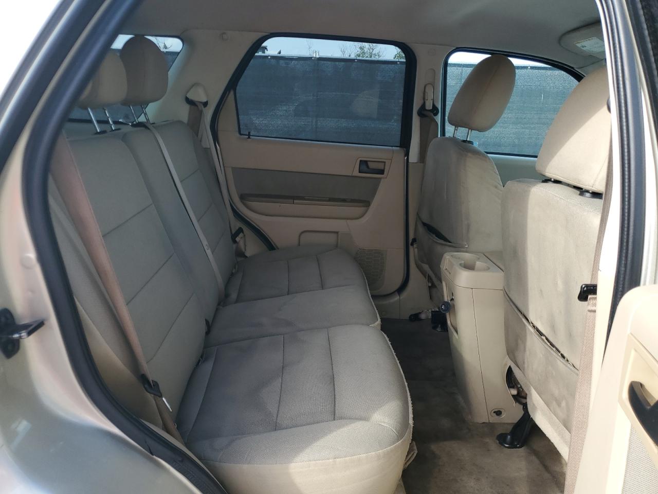2012 Ford Escape - Image 11