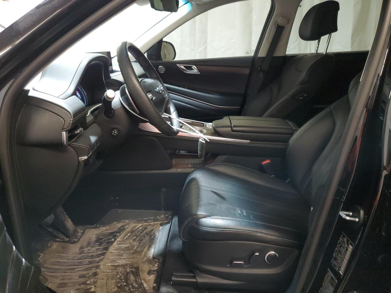 2023 Genesis GV80 - Image 7