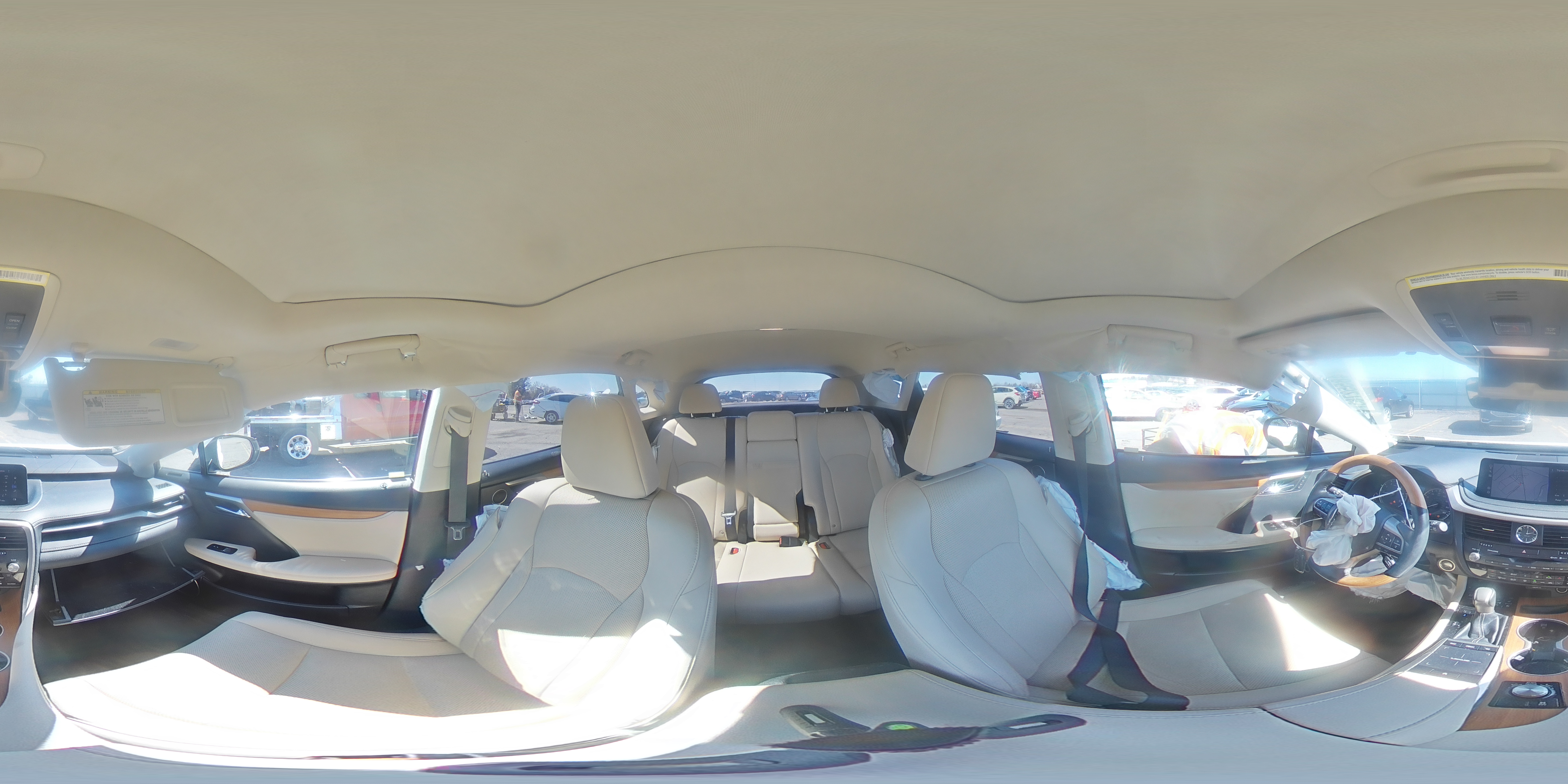 2022 Lexus RX - Image 14