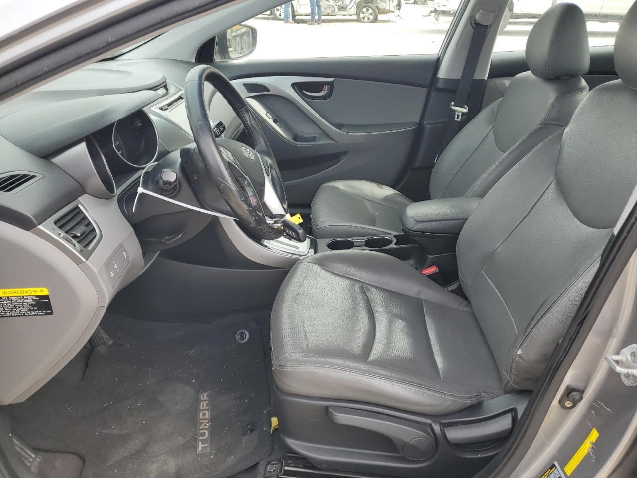 2012 Hyundai Elantra - Image 7