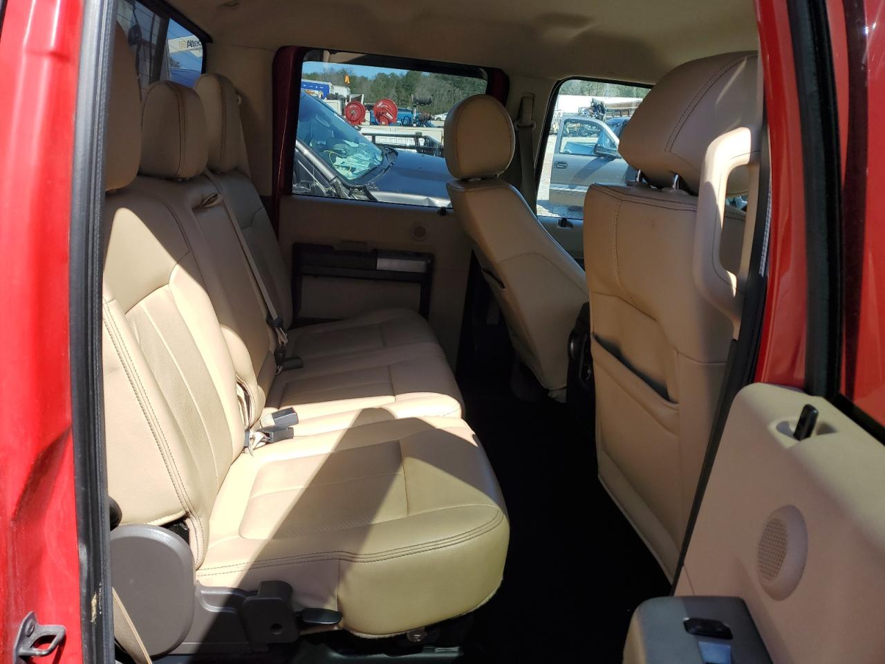 2014 Ford F350 - Image 10
