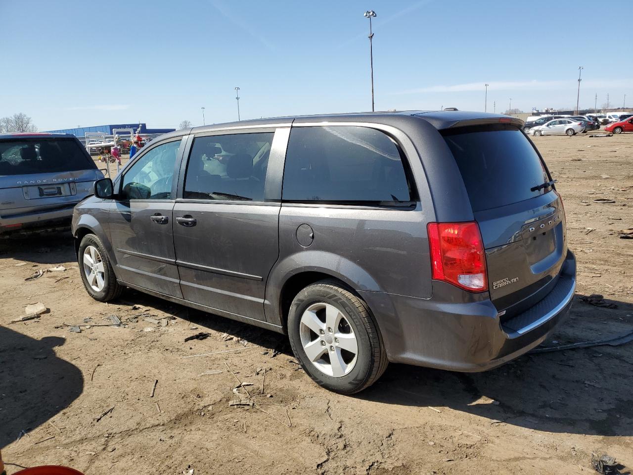2015 Dodge Caravan - Image 2