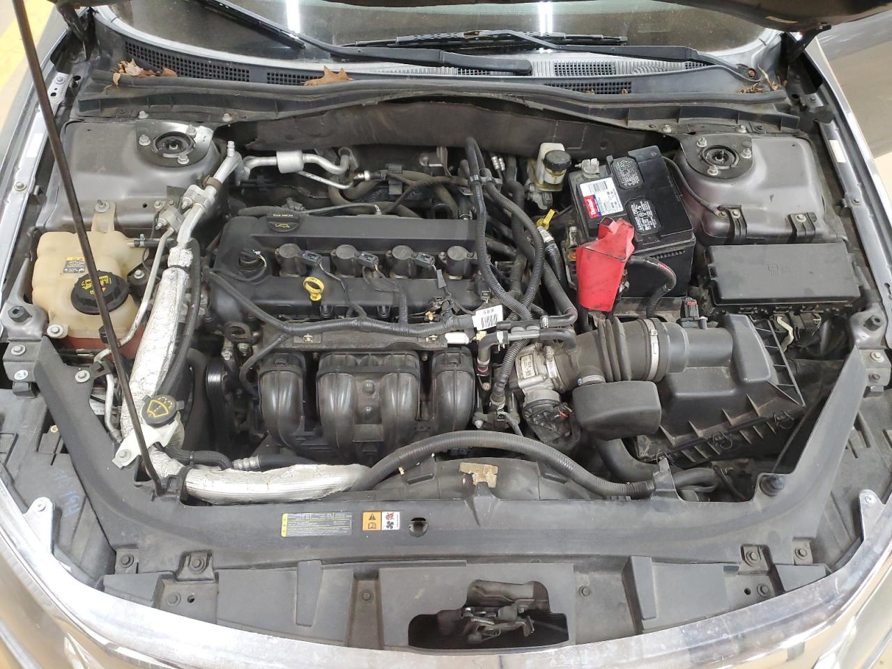 2012 Ford Fusion - Image 12