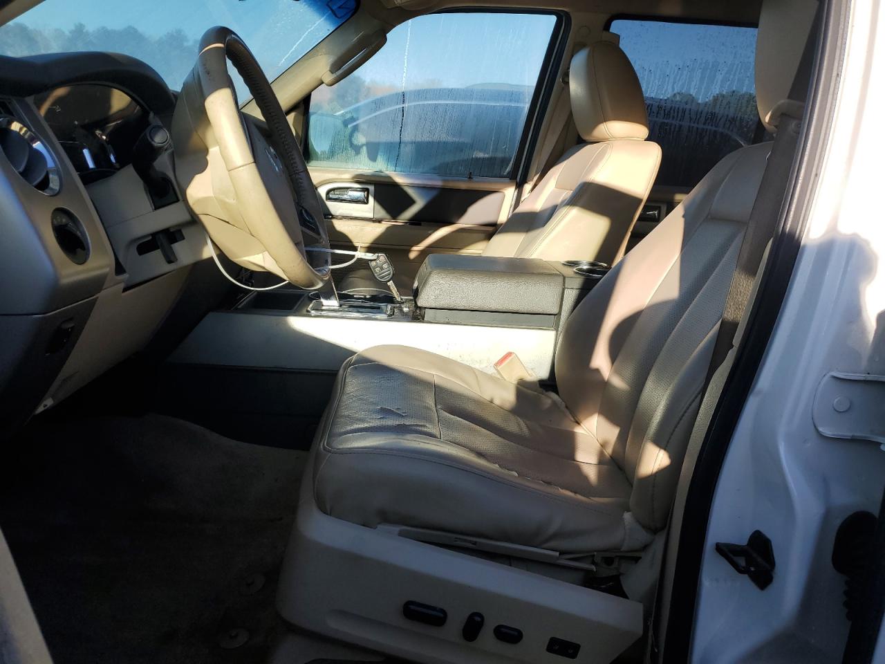 2014 Ford Expedition - Image 7
