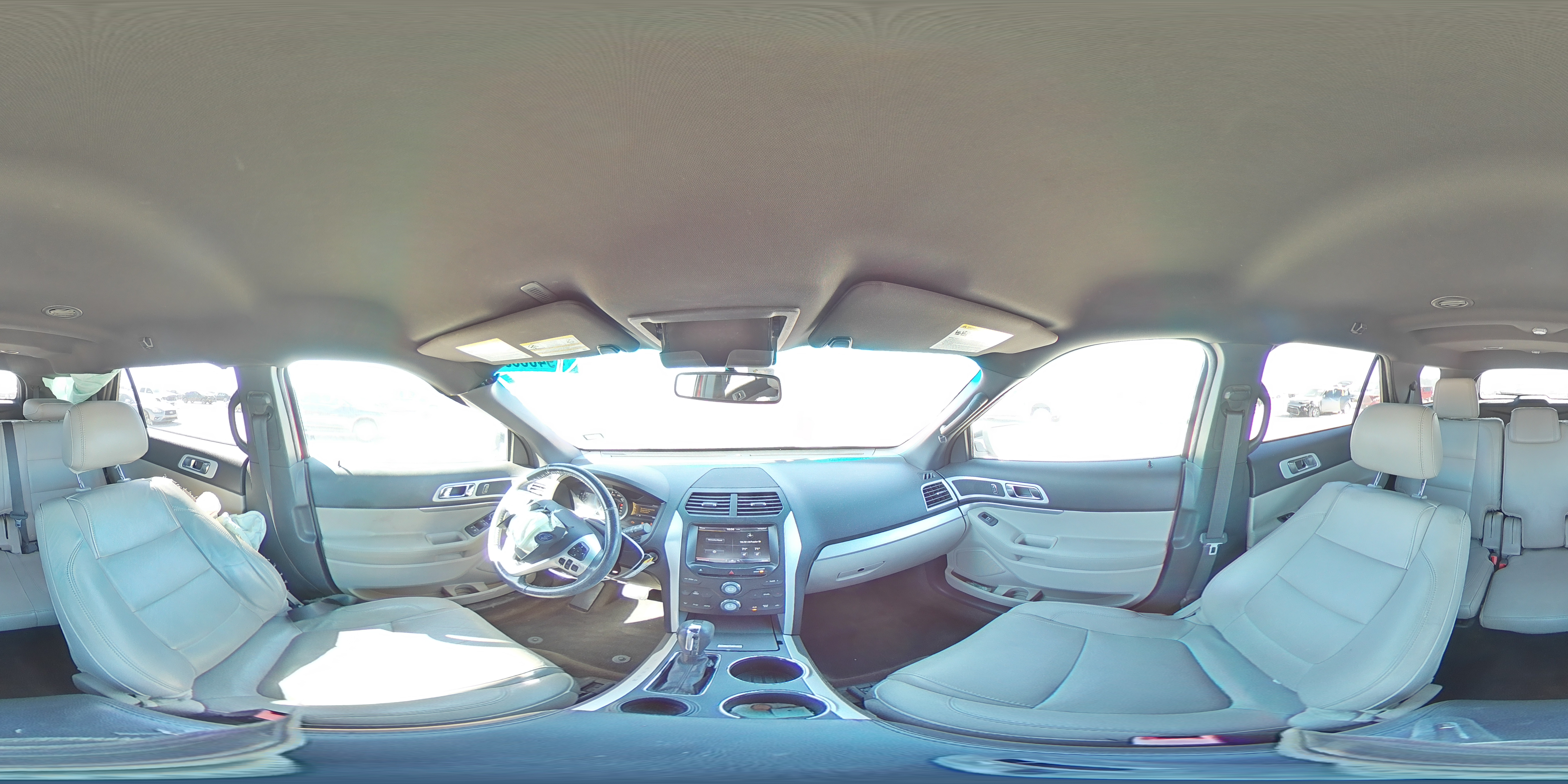 2013 Ford Explorer - Image 14