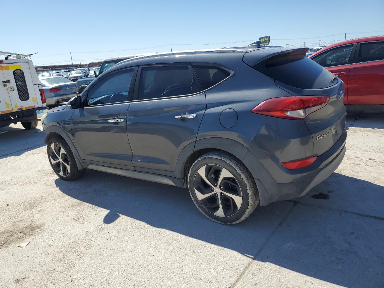 2017 Hyundai Tucson - Image 2