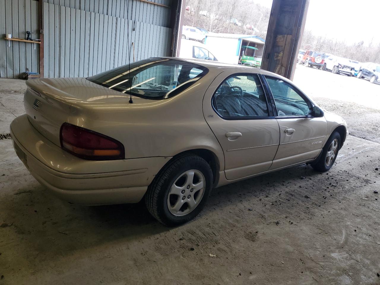 2000 Dodge Stratus - Image 3