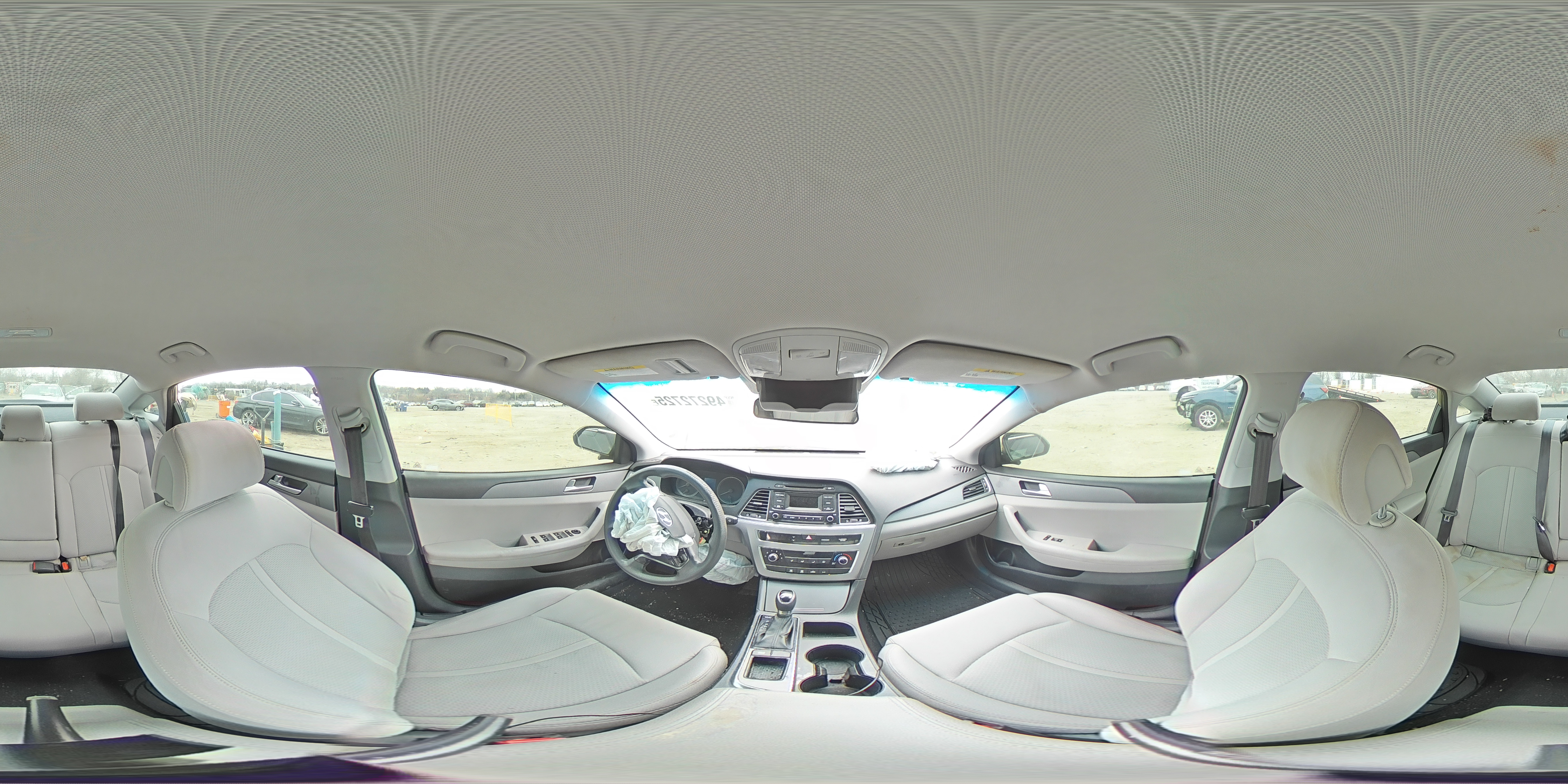 2015 Hyundai Sonata - Image 13
