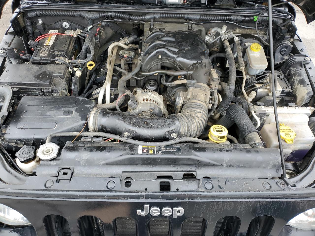 2017 Jeep Wrangler - Image 12