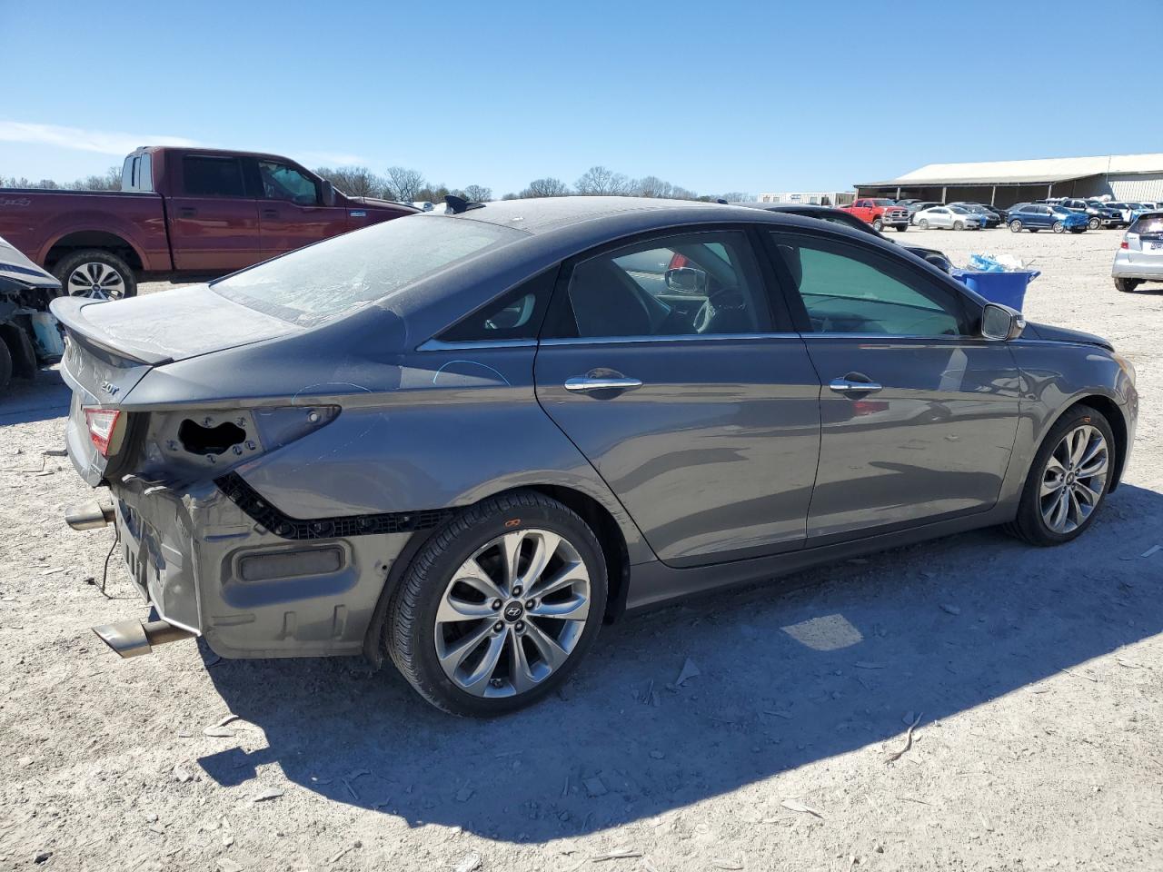 2012 Hyundai Sonata - Image 3