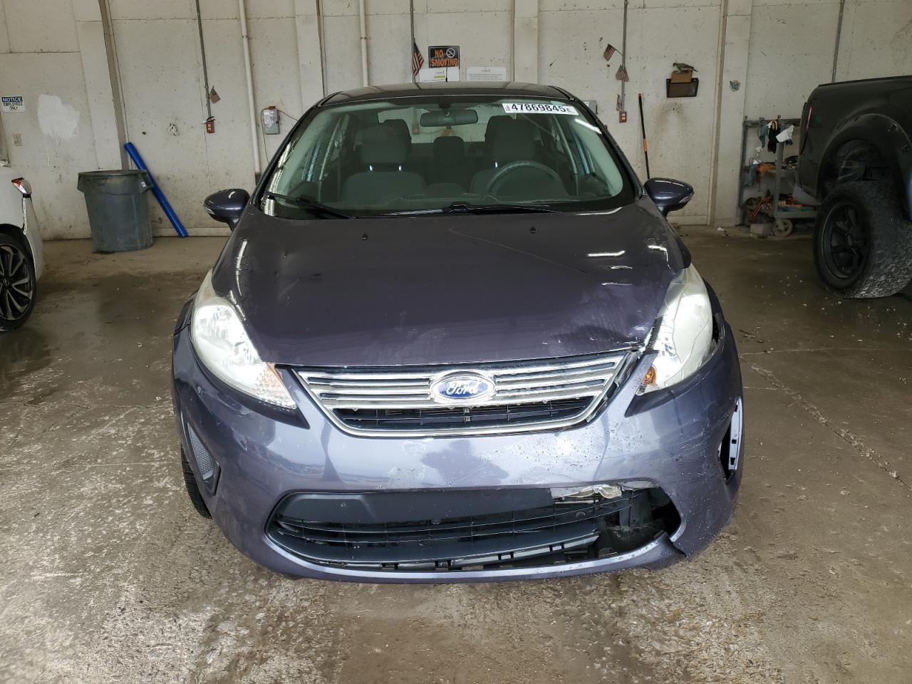 2013 Ford Fiesta - Image 5