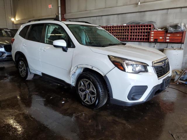  SUBARU FORESTER 2019 Biały