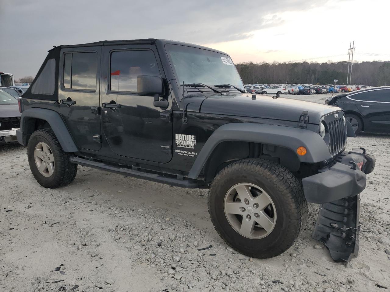2016 Jeep Wrangler - Image 4