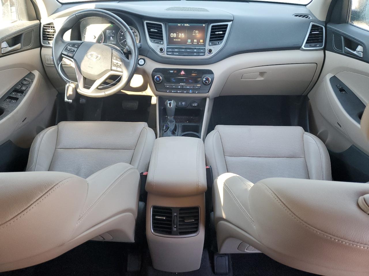 2017 Hyundai Tucson - Image 8