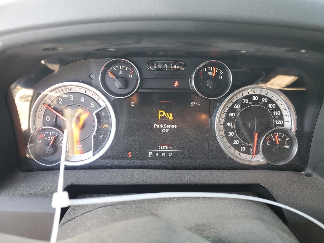 2015 RAM 1500 - Image 9