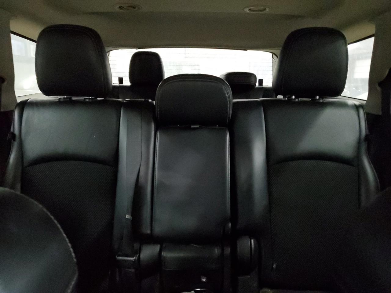2017 Dodge Journey - Image 10