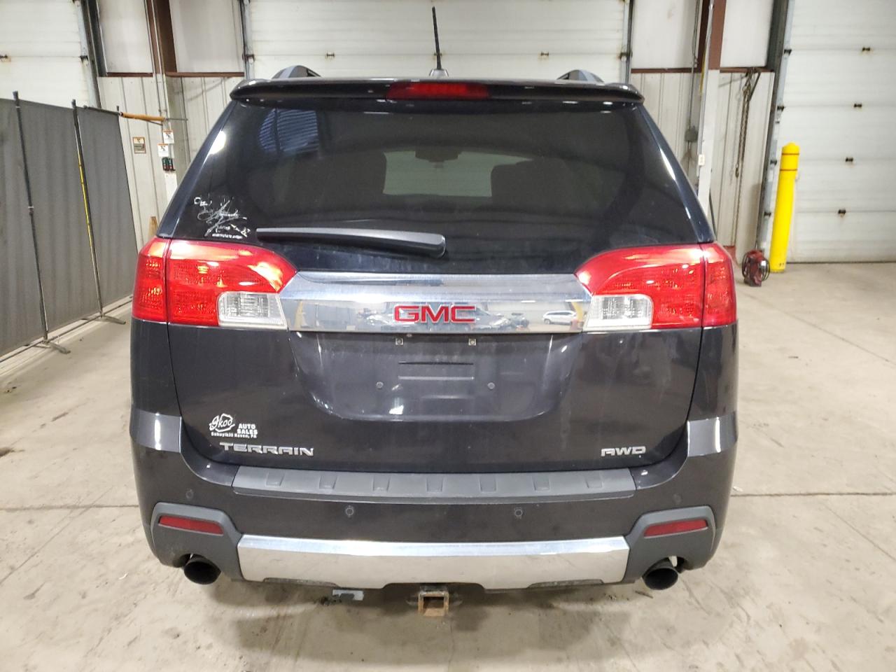 2015 GMC Terrain - Image 6