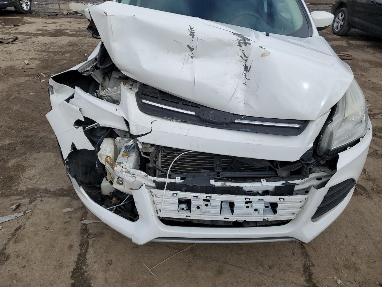 2014 Ford Escape - Image 14