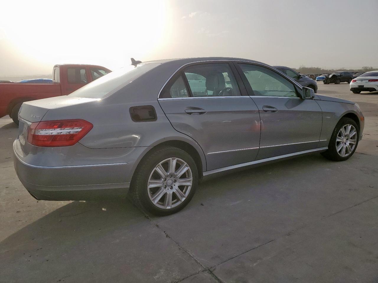2012 Mercedes-Benz E-klasse - Image 3