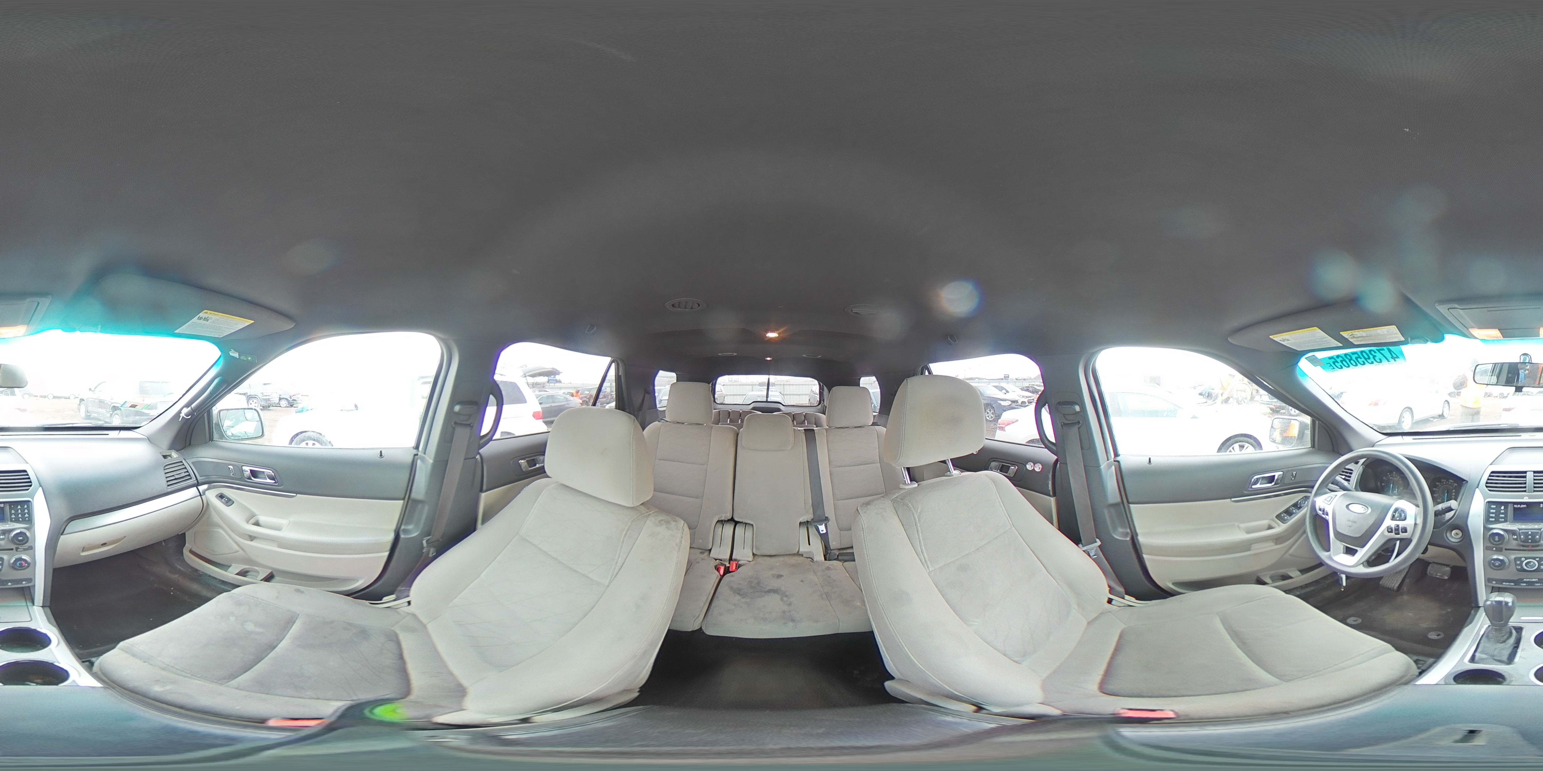2012 Ford Explorer - Image 16