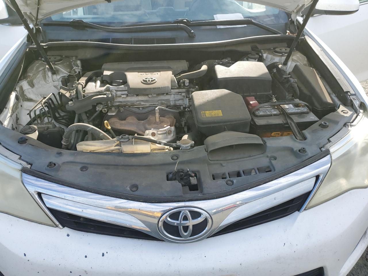 2012 Toyota Camry - Image 11