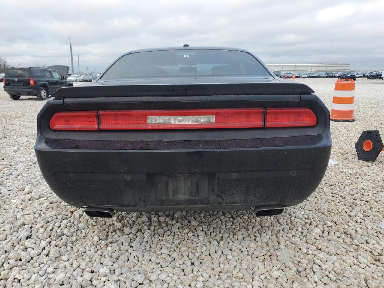 2014 Dodge Challenger - Image 6