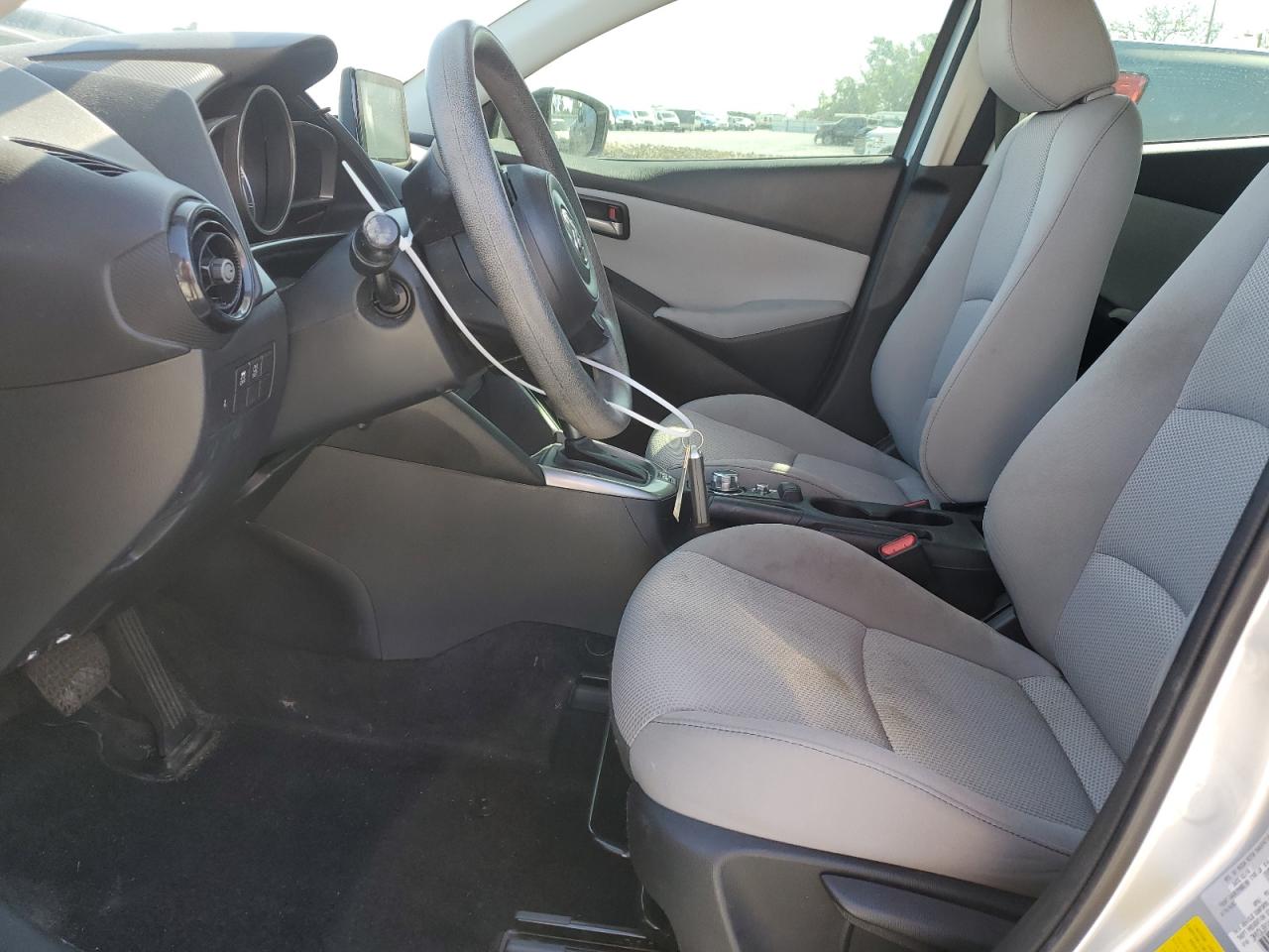 2019 Toyota Yaris - Image 7