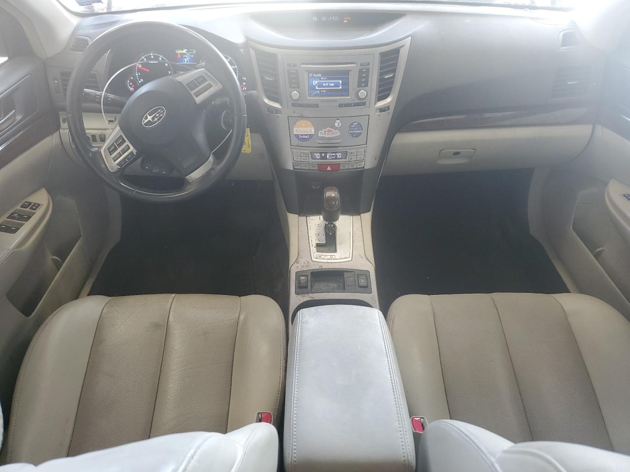 2013 Subaru Legacy - Image 8