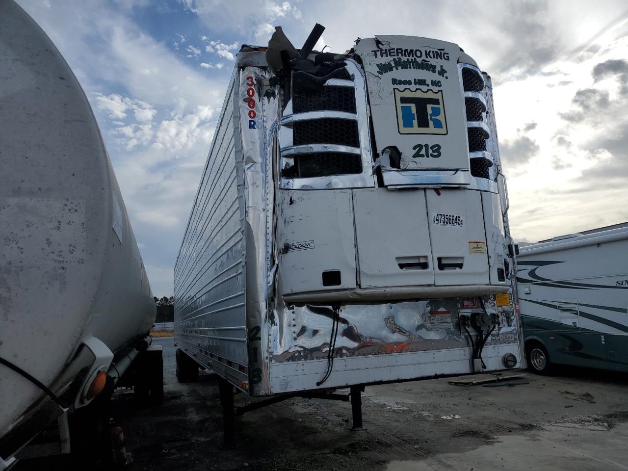 2022 Utility Vs2Ra Refrigerated Van Trailer for Sale in Lumberton, NC - Front End