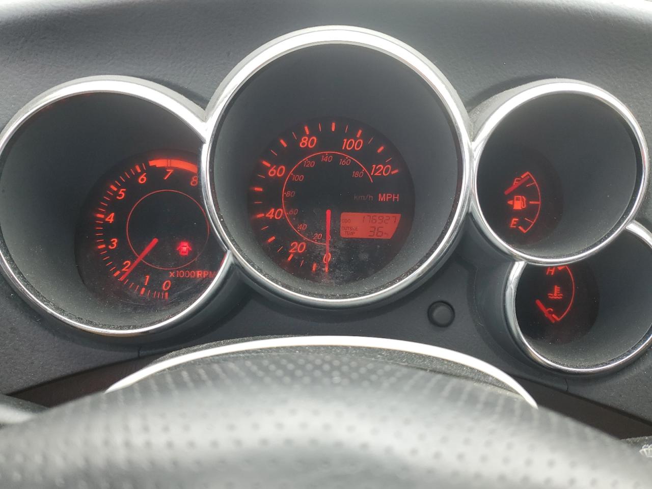 2003 Toyota Corolla - Image 9
