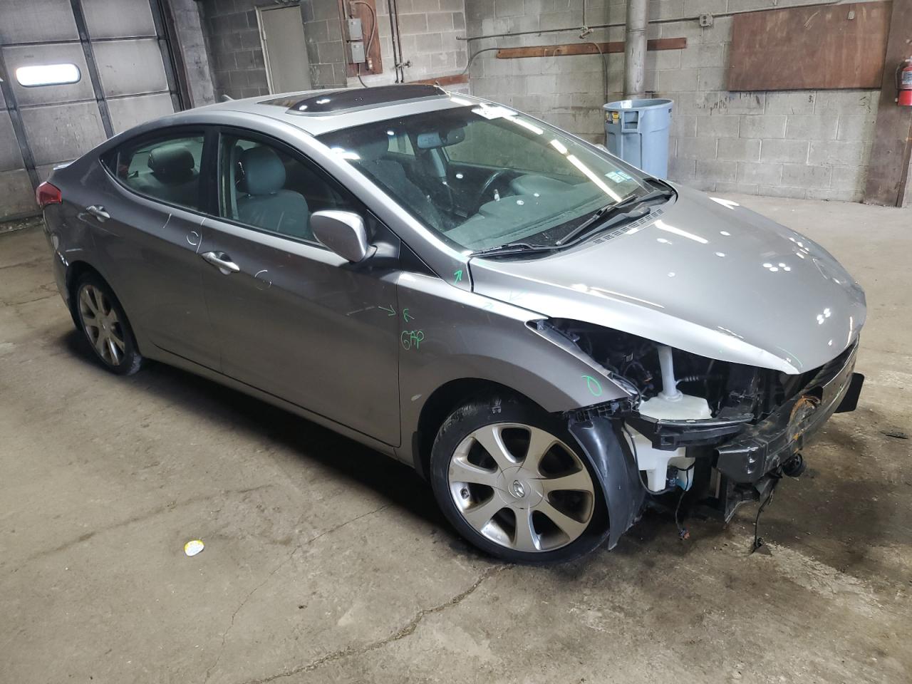 2012 Hyundai Elantra - Image 4