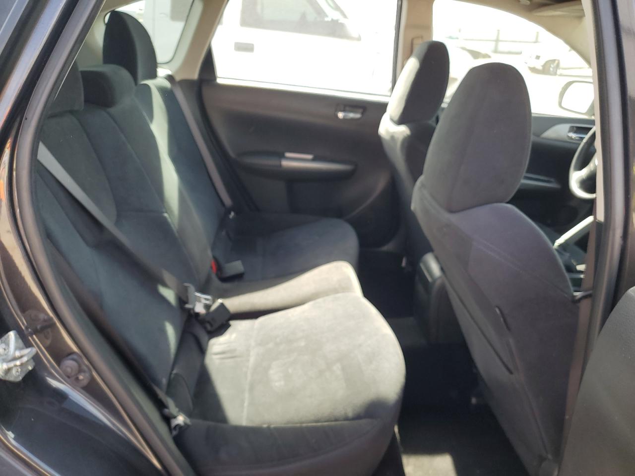 2011 Subaru Impreza - Image 10