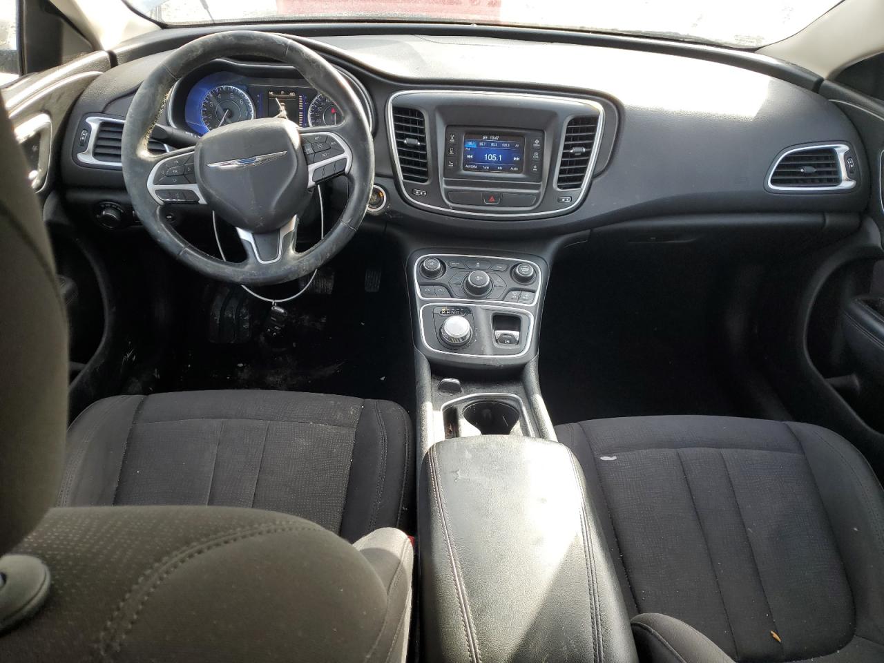 2015 Chrysler 200 - Image 8