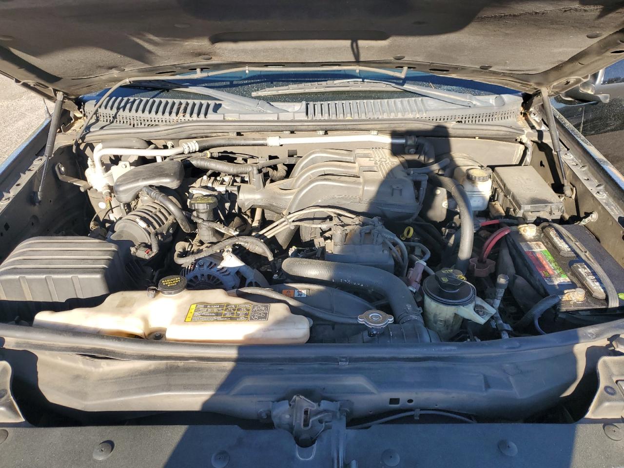 2010 Ford Explorer - Image 11