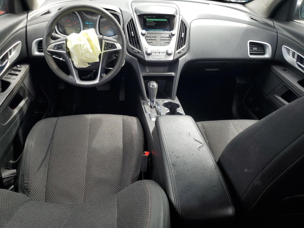 2017 Chevrolet Equinox - Image 8