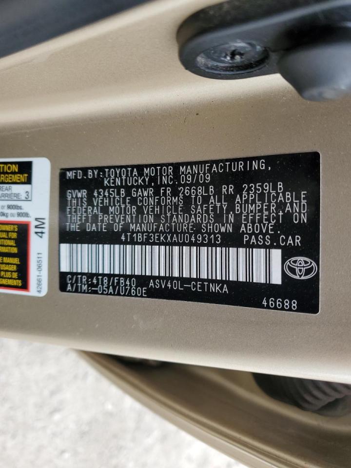 2010 Toyota Camry - Image 12
