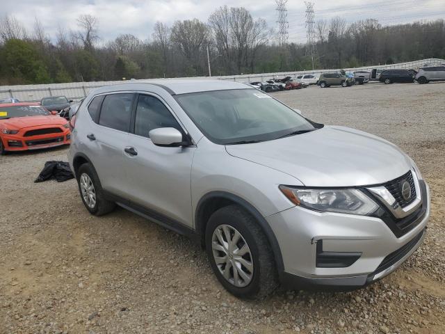  NISSAN ROGUE 2018 Srebrny