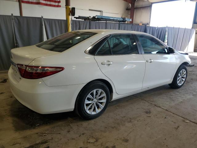  TOYOTA CAMRY 2016 Белы