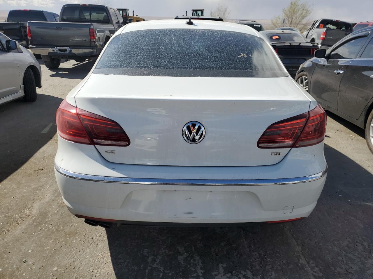 2017 Volkswagen Passat CC - Image 6