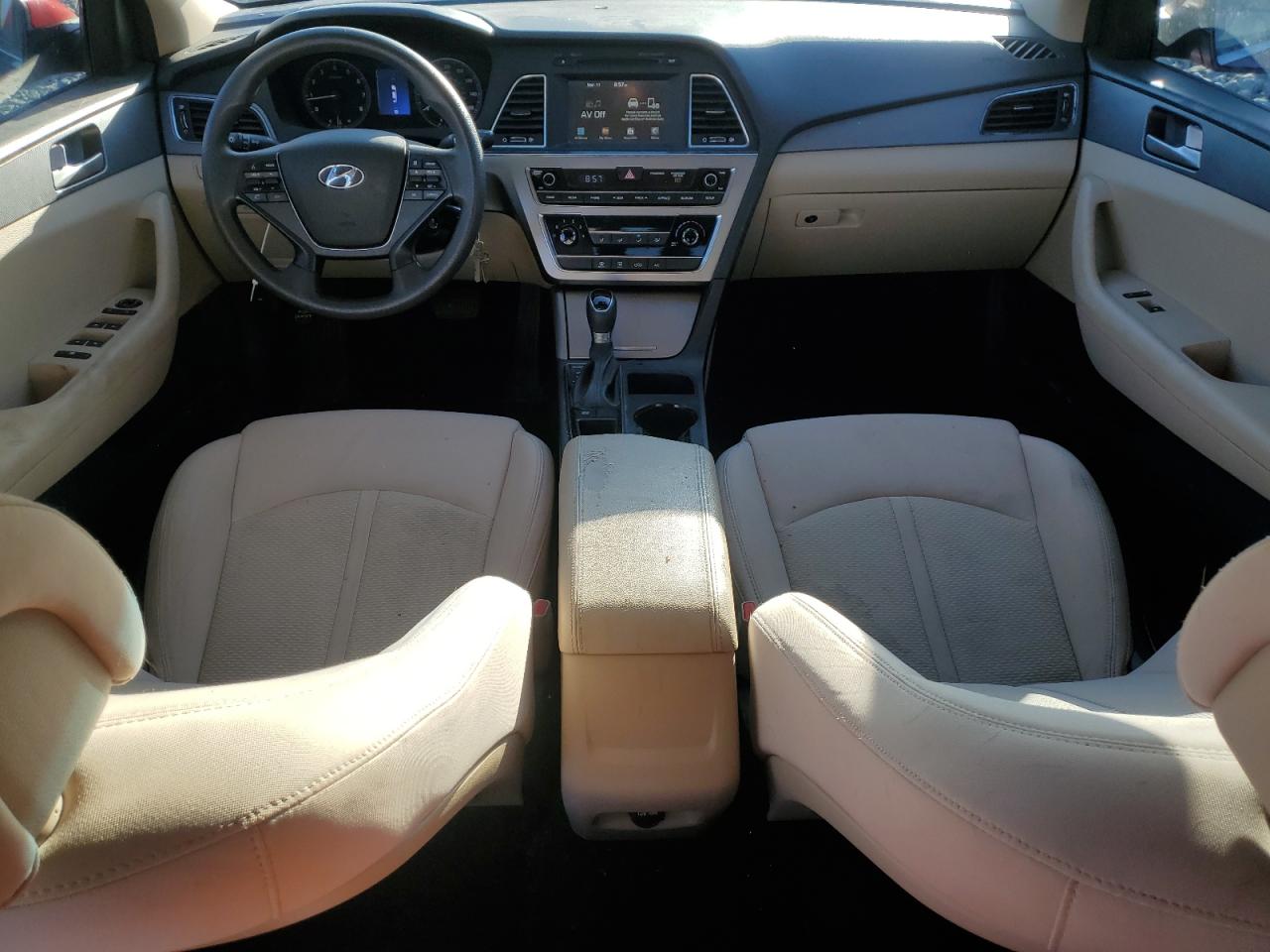 2017 Hyundai Sonata - Image 8