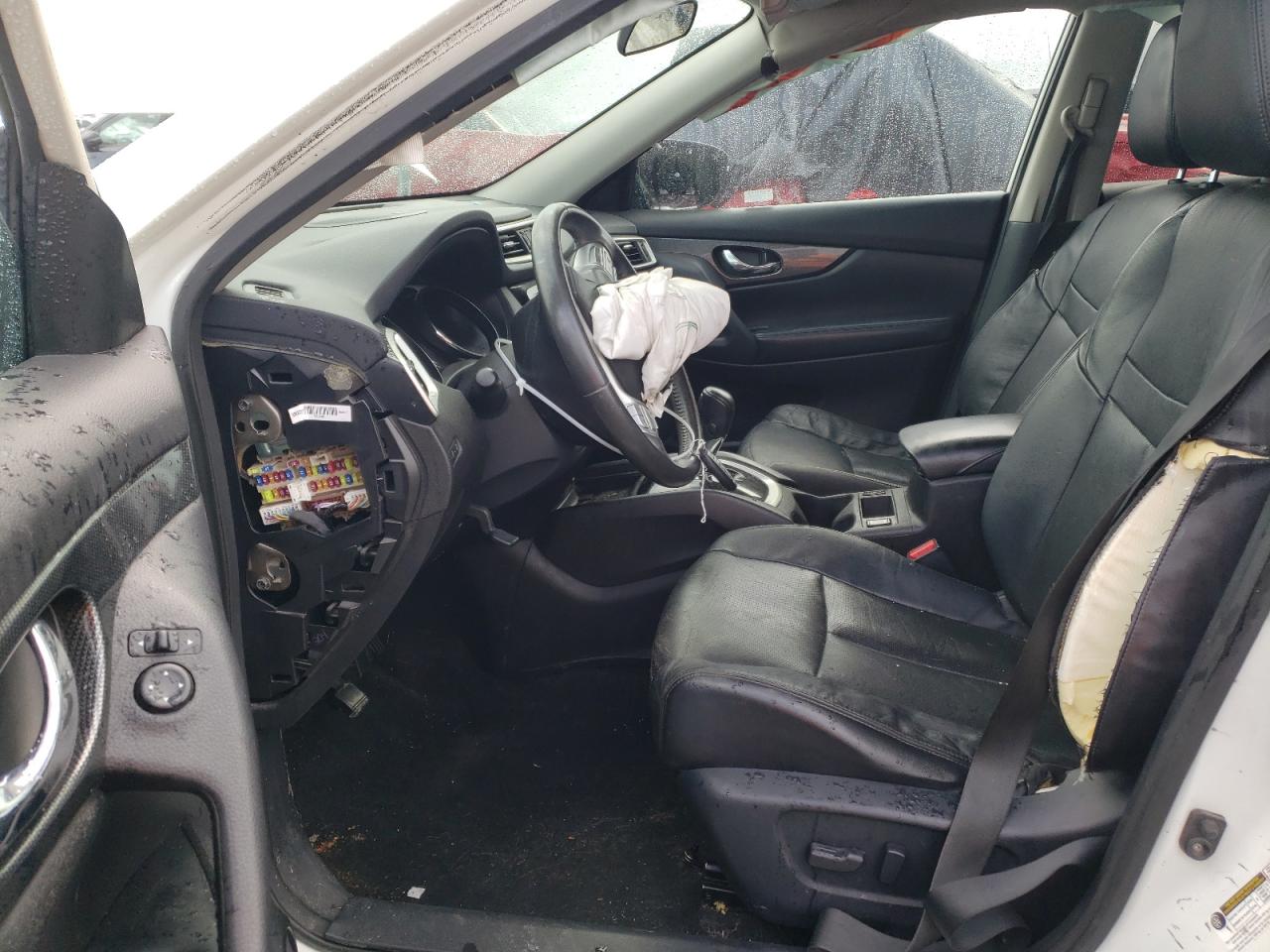 2015 Nissan Rogue - Image 7